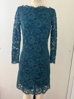Madison Marcus long sleeve Lace Dress in peacock green size XS